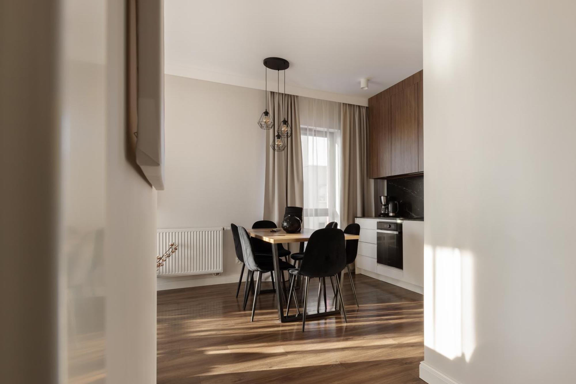 Scala By Moderna Profit- Lakowa 60c- Parking * Гданськ
